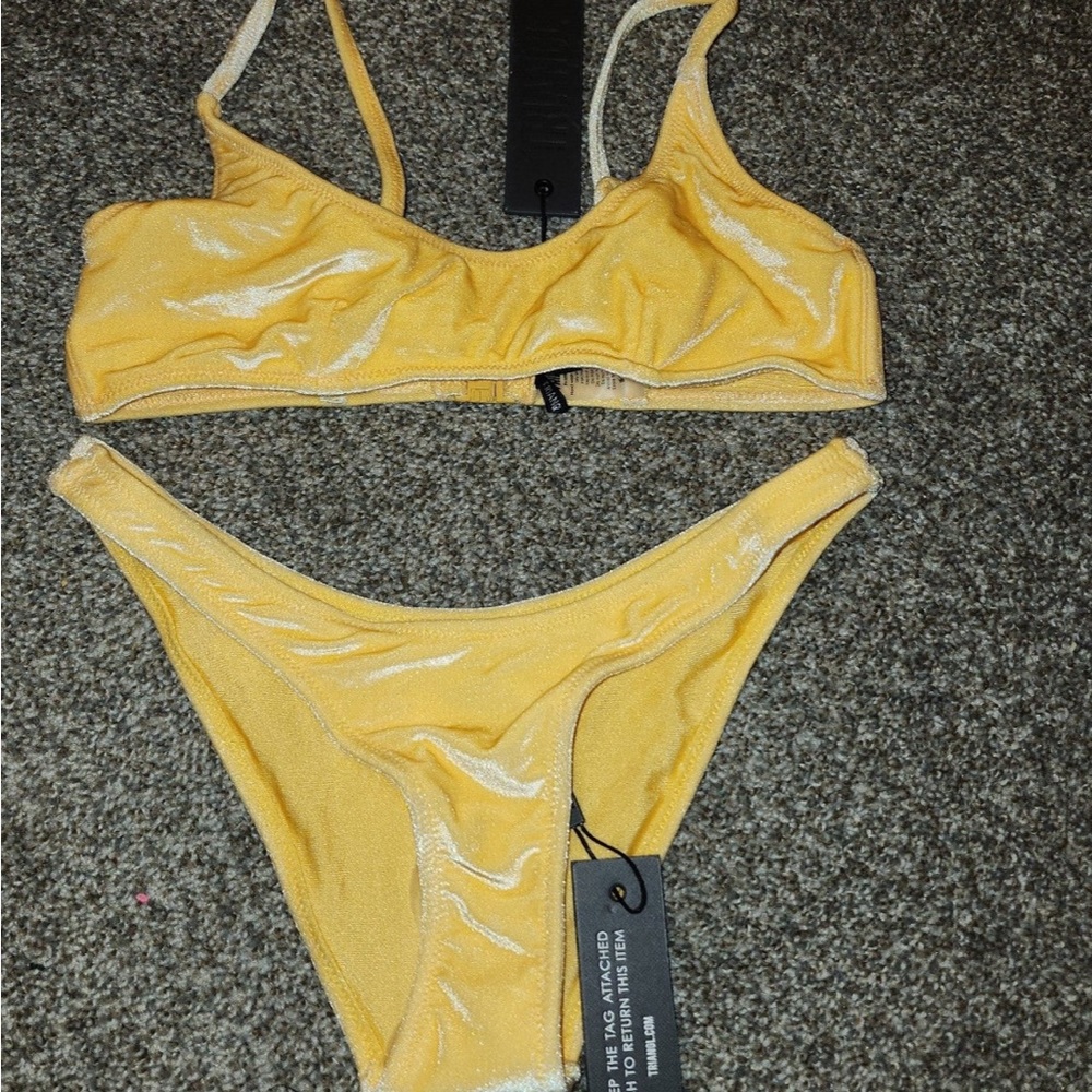 triangl bikini set
